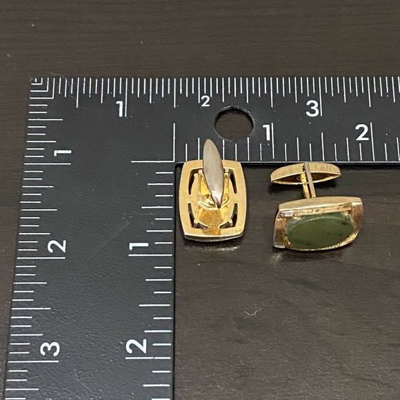 Vintage SWANK Pat Pend Brushed Gold Jade Jadeite Cufflinks